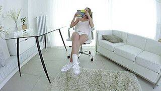 Alexis Crystal - AC - Naughty Anouk alone in the office - ah-me.com