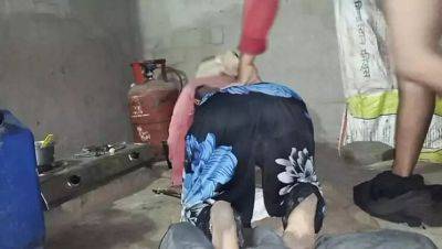 Hot Indian Sister-in-Law Fucks Brother-in-Law in Steamy Desi Sex Scene - porntry.com - India