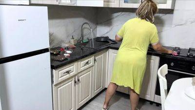 Stepmom Lets Step Son Fuck Her Ass After Feeding Him - porntry.com