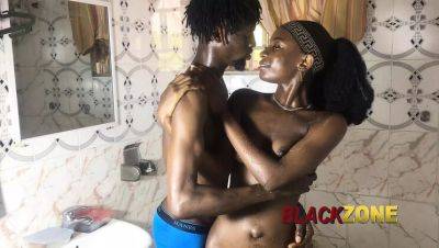 Hot Stepmom Fucks Stepson in Bathroom - Nigerian Ebony Teen Creampie - porntry.com - Nigeria