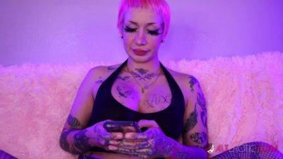 Bunny Chantilly And Sabien Demonia Take A Break From Gaming To Fuck Each Other - hotmovs.com