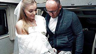 Sexy bride Fibi suck and fuck unknown van driver - ah-me.com