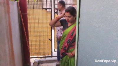 Hot Indian Bhabhi Hardcore Sex With Her Devar - hotmovs.com - India