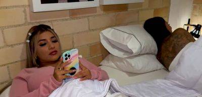 Colombian blonde shares bed with her brother-in-law and stepsister! Naty Delgado, Daniela andrea and Danyel Mast - inxxx.com - Colombia