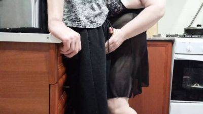 Stepmom Gives Deep Throat Blowjob and Jerks Me Off While Home Alone - porntry.com - Russia