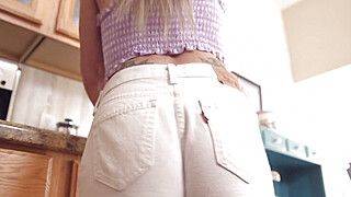 Sera Ryder - Nathan Bronson - Macy Meadows - Sera Ryder Confesses, "i Like Being Short, so I Can Give the Best Blowjobs" -... - ah-me.com