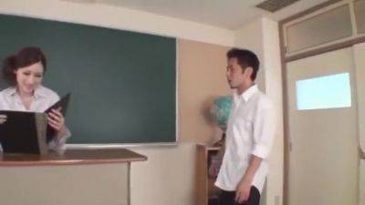 Best Japanese Slut Julia In Exotic Cougar, Blowjob Jav - hotmovs.com - Japan