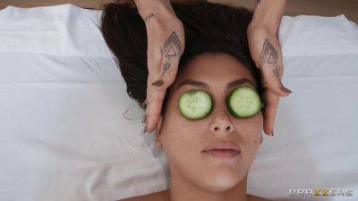 Nicole Aniston - Massage For She, Nuru For He - Lola Pearl - videomanysex.com