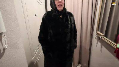 Hot Wife Vika Cheats on Husband with Boss's Partner for Big Contract - Amateur MILF Cuckold Fuck - xxxfiles.com - Russia