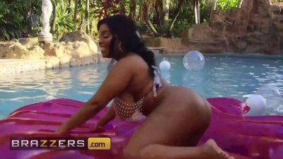 Busty And Curvy Los Big White Cocks - hotmovs.com