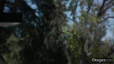 Markus Dupree And Gina Valentina - Gets More Than A Tip - hotmovs.com