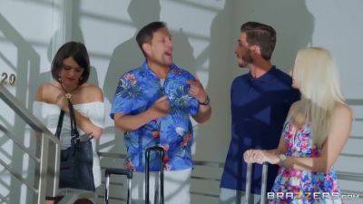 Krissy Lynn And Lucas Frost In Handsome Stallion Bangs Whorish Cougar I - hotmovs.com