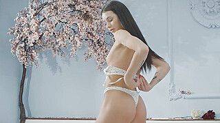 Hot Sexy - Jason Carrera - Sexy euro babe fingerbanged while licked - ah-me.com