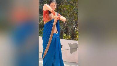 Hot Desi Hot Indian Couple Has Hardcore Sex On Christmas Day - desi-porntube.com - India