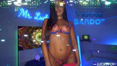 Bubble Butt Babe Vanna Bardot Filled Deep in 4K - MrLuckyPOV - hotmovs.com