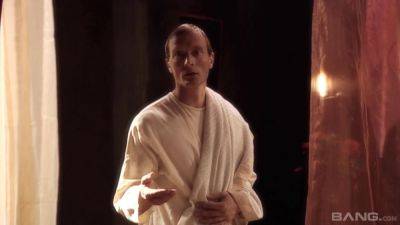 Famous Roman orgy scene complete with hardcore anal - hotmovs.com