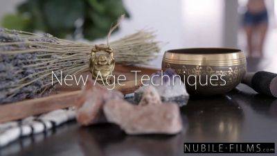 Eliza Ibarra - Parker Ambrose uses his tongue to release the stress from Eliza Ibarra's Root Chakra - S46:E16 - sexu.com