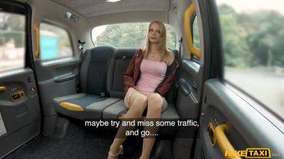 Naomi Love - Fucking My Friends Girlfriend - videomanysex.com - Czech Republic