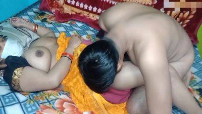 Chubby Bhabhi Wants To Fuck Her Husband - desi-porntube.com - India