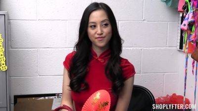 Alexia Anders - Case No. That Doesnt Paint Lips, Babe - Alexia Anders - videomanysex.com