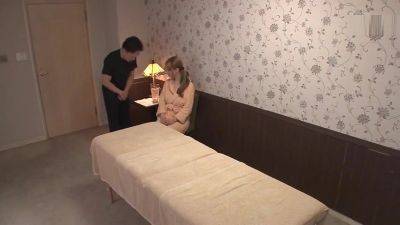 Excellent Sex Movie New Pretty One - hotmovs.com - Japan