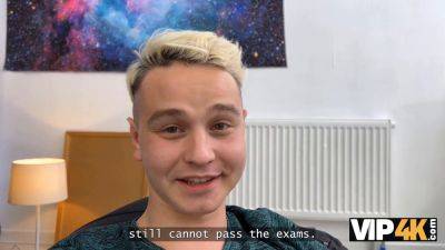 Isabel Rose, the Russian tutor, seduces two students with double penetration and ends up fucking both of them - sexu.com - Russia