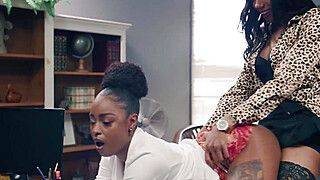 Ebony shemale Leilani Li fucks her boss - ah-me.com