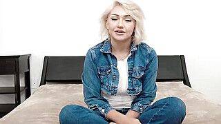 Strokies Sporty babe Bambi Barton handles balls - ah-me.com