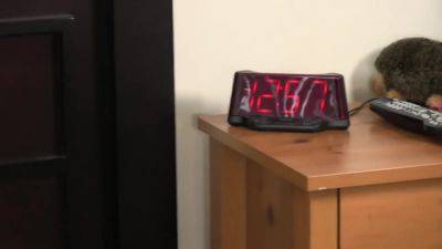 Evi Foxx Fucks His Morning Wood And Gets A Huge Load Of Cum In Her Face - hotmovs.com