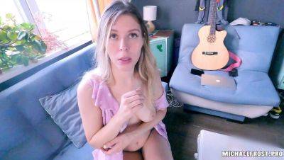 Neighbor Girl Gets Hard Dick After Losing Her Keys - Amateur Blowjob & Cumshot - veryfreeporn.com - Russia