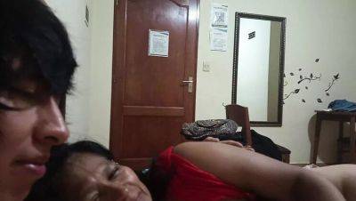 Hot MILF Stepson Fuck - Desi Aunty Cheats On Husband With Young Cock - porntry.com - India - Bolivia