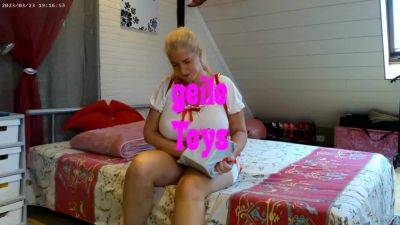 Awesome Toys - hclips.com