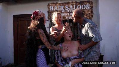 Extreme Veggie Penetration - hclips.com