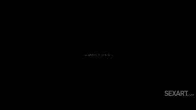 Mood - Liz Ocean & Simon - hotmovs.com