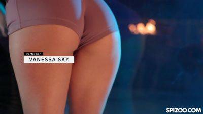 Vanessa Sky Payback Fuck With Yoga Instructor - Spizoo - hotmovs.com