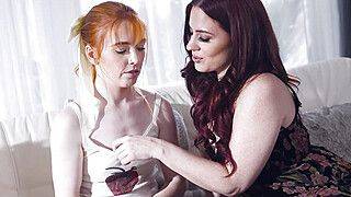 Rachael Cavalli - Jessica Ryan - Madi Collins - Charli Phoenix - Teen licks not 1 not 2 but 3 STEPMOMMYS - ah-me.com