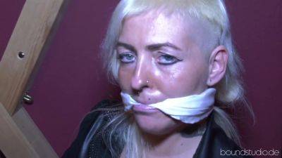 White Cleave And Leather - hotmovs.com