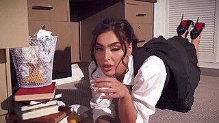 Big ass Emily Rinaudo posing after work - ah-me.com