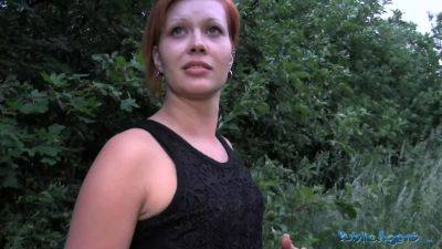 Hot Czech amateur barmaid gets fucked hard in public and swallows a hot load - sexu.com - Czech Republic