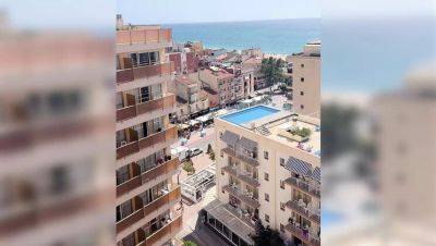 Filthy MILF Gives Sloppy BJ on Balcony During Sunny Holiday - xxxfiles.com - Britain