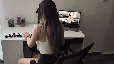 Busty Stepsister LaraRussian Doll Takes 10 Anal Toys for a Wild Family Fuck Session! - veryfreeporn.com - Romania