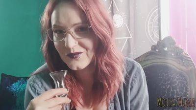 Spit And Lipstick - hclips.com