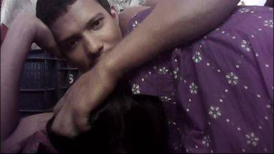 Indian Village House Wife Hot Lips Kissing Ass - desi-porntube.com - India