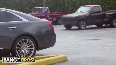 Latin Babe With Nice Culo Grande - Selena Rose - hotmovs.com