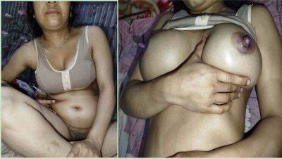 Desi Village Girl Tight Pussy Doggy Style Hardcore Sex - First Time Bangla XXX Video - veryfreeporn.com - India