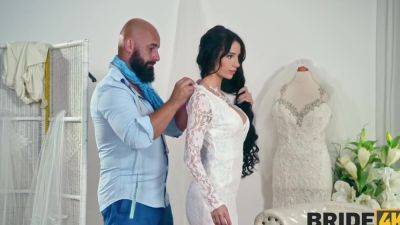 Passionate Bride In Stockings Cheated On Her Groom Before The Wedding - videomanysex.com