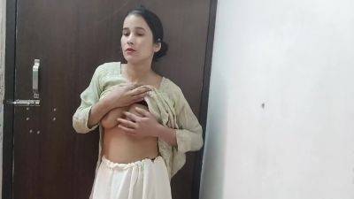 Chacha Ne Apni Jwan Ko Chudai Krna Dikhaya - desi-porntube.com - India