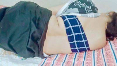 Desi Bhabhi - Desi Bhabhi in Saree Hot Romance and Hardcore Fuck with Big Cock - porntry.com - India