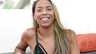 moreninha toda natural dando o cuzinho no pelo e ficando cheia de porra Franciele Gomes LP Produ - ah-me.com