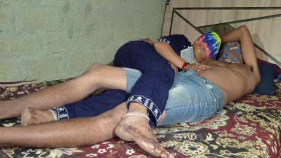 Stepsister Sex Video Indian Desi Girl - desi-porntube.com - India